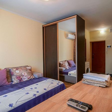 Apartment On Nauki Avenue 드네프로페트로프스크 외부 사진