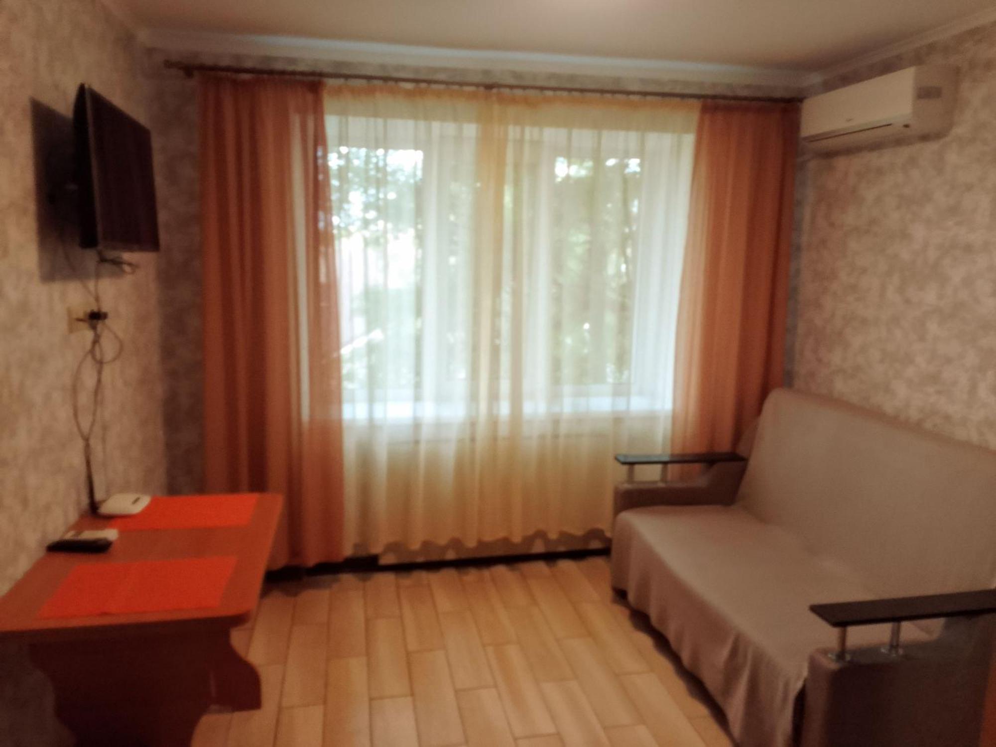 Apartment On Nauki Avenue 드네프로페트로프스크 외부 사진