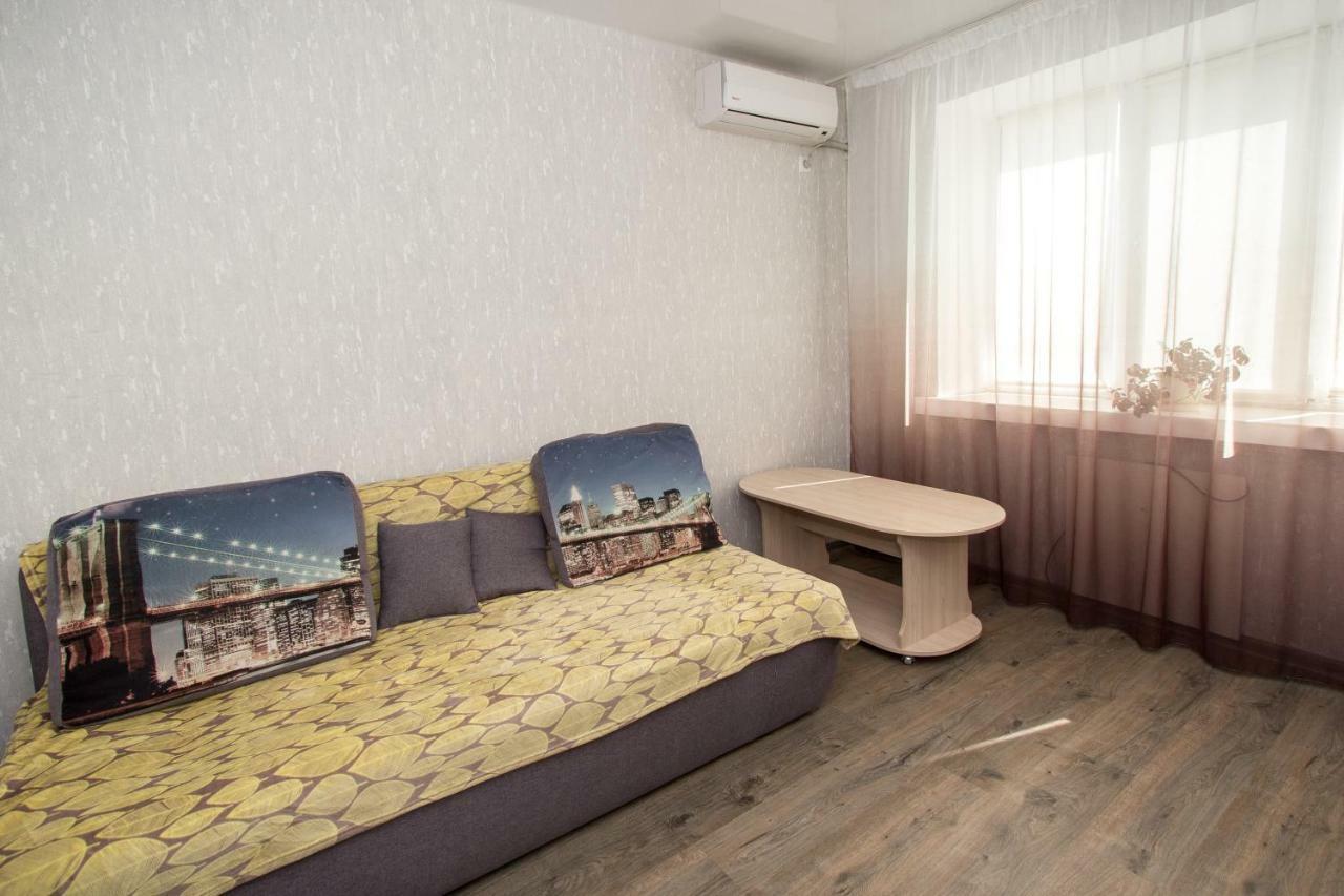 Apartment On Nauki Avenue 드네프로페트로프스크 외부 사진